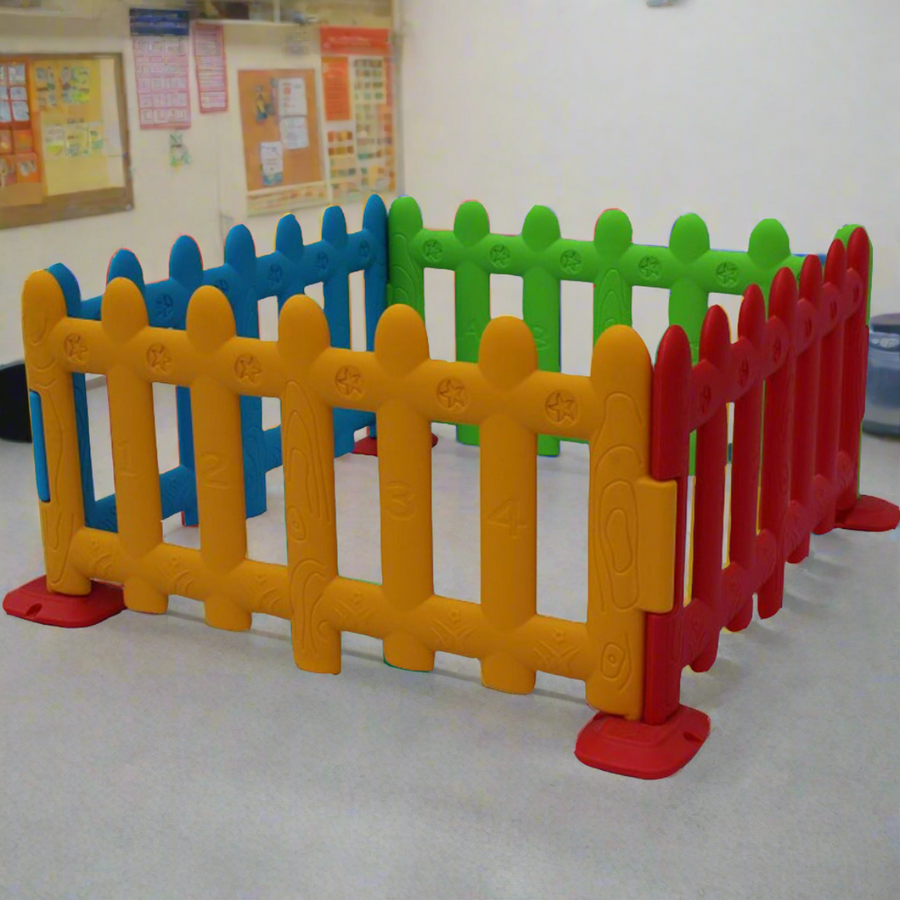 Fence Toy L-39" H-20"